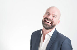 Laughter workshop team building for indoors