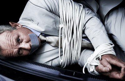 Ontvoerde directeur teambuilding met diner