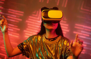 VR team outing dismantle the bomb with dinner